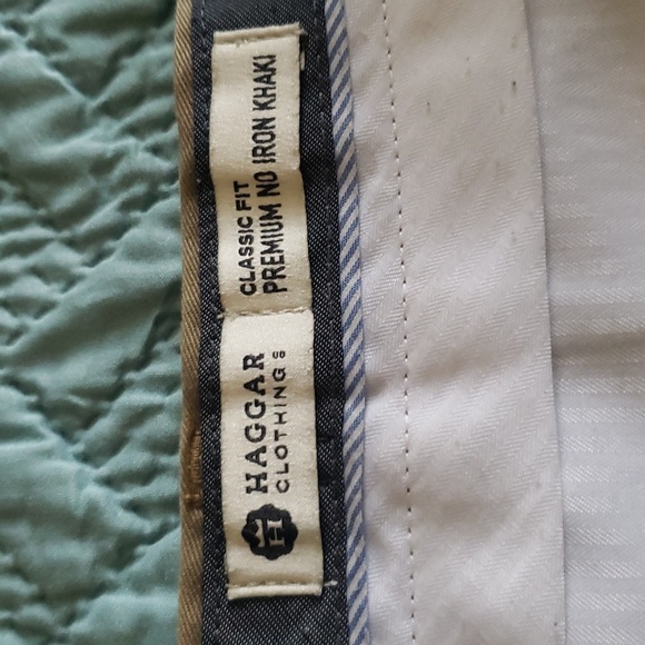 Haggar Premium Classic Fit No Iron Khaki Pants Slacks Travel Career 38 x 30 - Picture 2 of 3